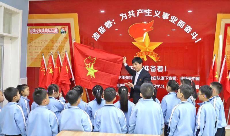 白蛇传奇：三界铭文与仙武帝尊的神秘交汇