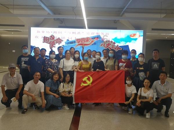 航空母舰编队如何转向游戏画面
