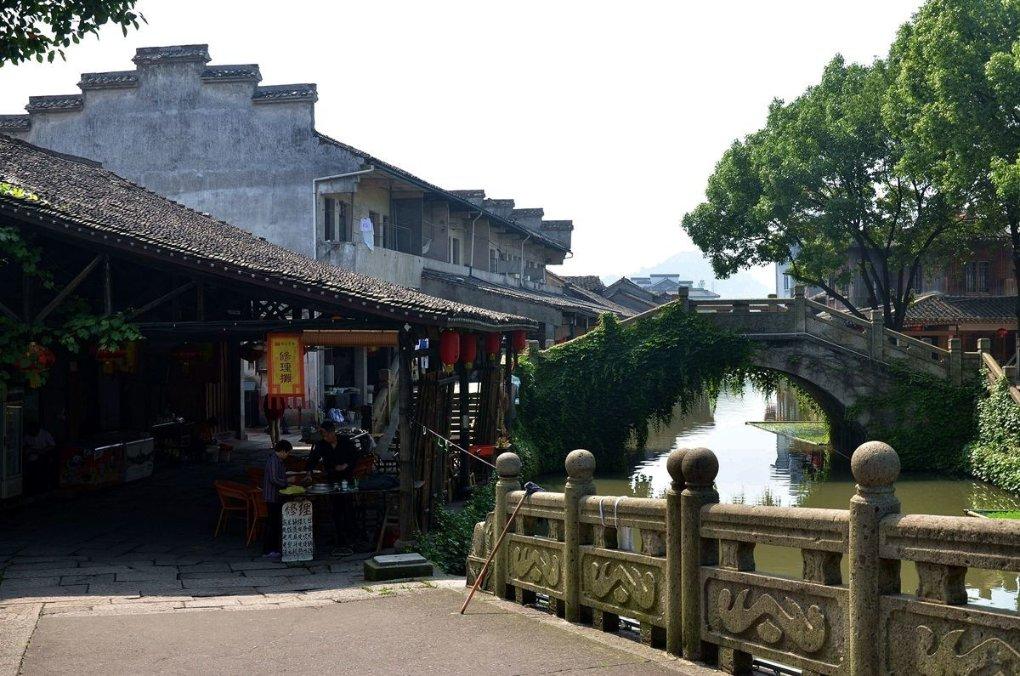 系带夏装