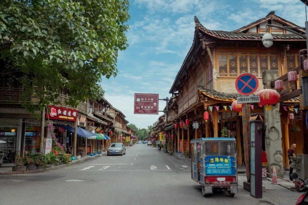 南京市秦淮区城市治理公众委员参与城市治理工作